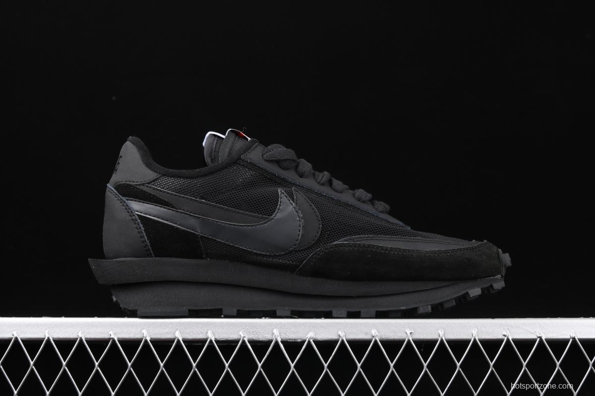 Sacai x NIKE LVD Waffle Daybreak co-signed catwalk style net gauze leather splicing double hook Swoosh running shoes BV0073-002