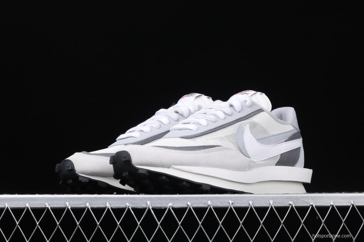 Sacai x NIKE LVD Waffle Daybreak co-signed catwalk style net gauze leather splicing double hook Swoosh running shoes BV0073-100