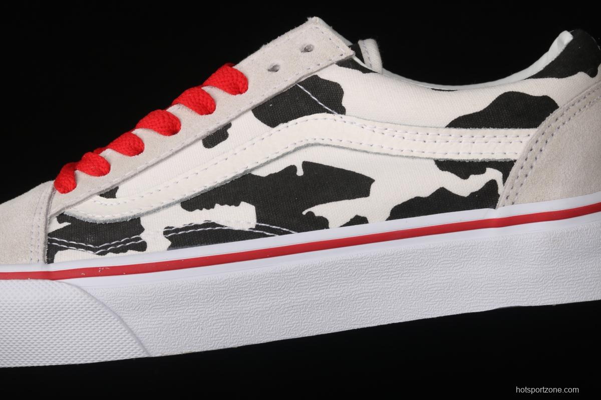 Vans Old Skool customized electric embroidery version of milk white cow low-side vulcanized skateboard shoes
