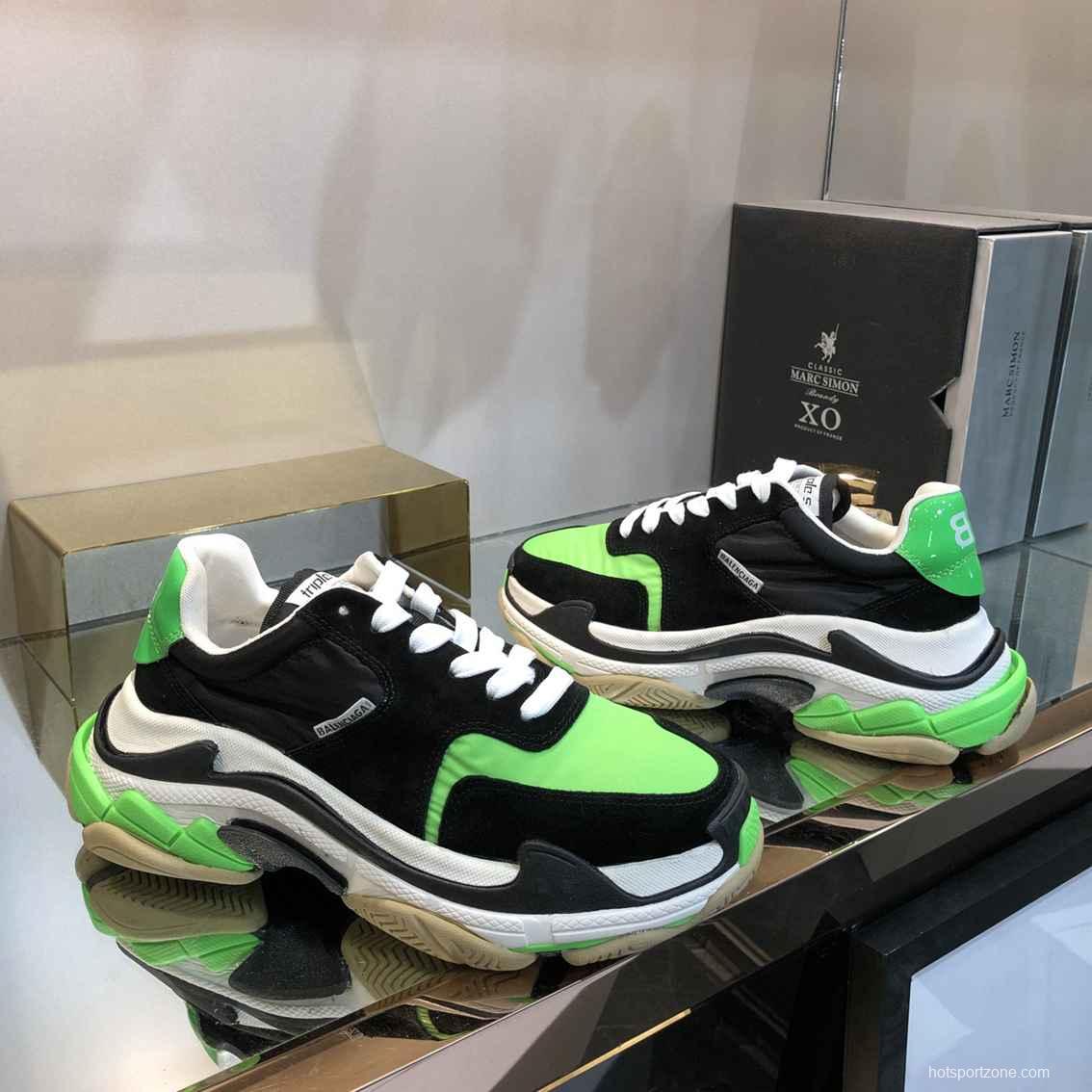 Men/Women Balenciaga Triple S 2.0 Sneaker Black/Green Item 6380340