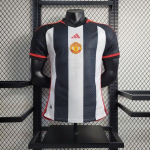 Player Version 23-24 Manchester United Training Jersey