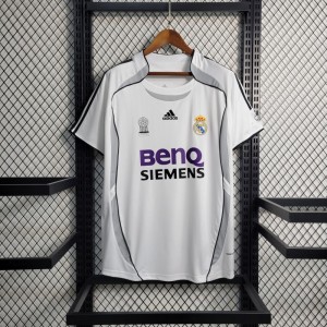 Retro 06/07 Real Madrid Home Jersey