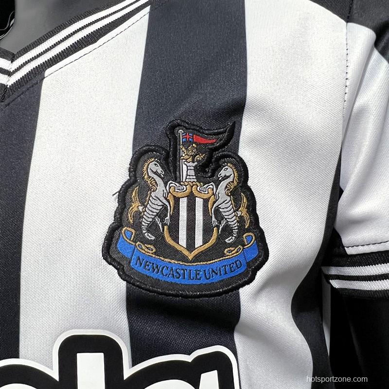 Kids 23/24 Newcastle United Home Jersey Size 16-28