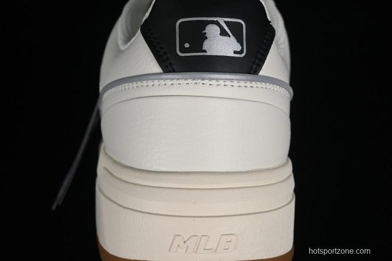 MLB Chunky Liner Basic New York Yankees Thick Sole Platform Sneakers with 6cm Height Increase - 3ASXCA12N50IVS