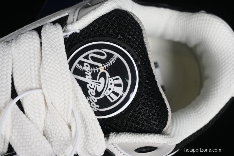 New York Yankees MLB Chunky Liner Wide Platform Sneakers with 6cm Height Increase - 3ASXCLW4N50BKS