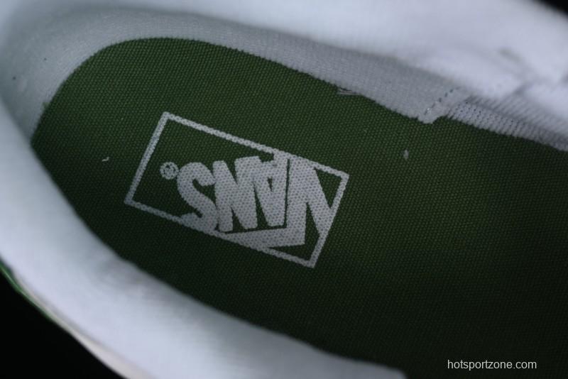 Vans Classics Knu Skool Retro Sneakers with Enlarged Toe and Thickened Trim - VN0009QCKGR