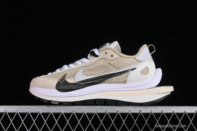 Nike Sacai VaporWaffle 3.0 Fashion-Forward Running Shoes - CV1363-108