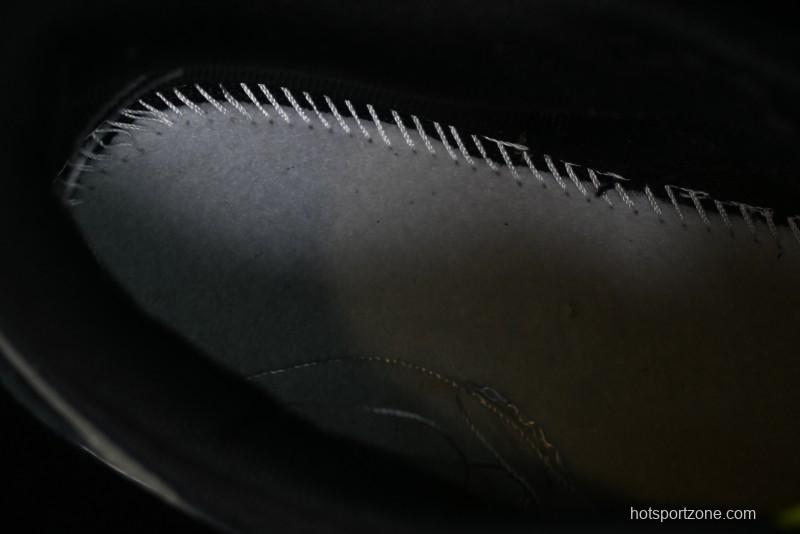 Nike Dunk Low SB Skateboarding Shoes - 302517-236