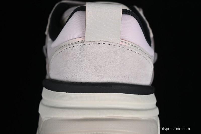 Nike Runtekk Run V2K Low-Top Retro Running Shoes with Cushlon Midsole and Anti-Slip Design - FN6703-001