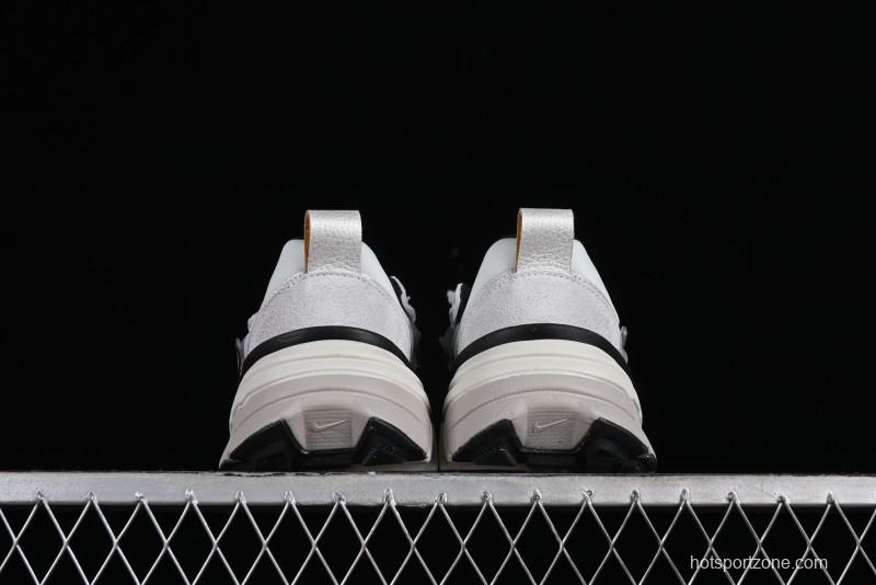 Nike Runtekk Run Retro Low-Top Running Shoes with Cushlon Midsole and Anti-Slip Design - FN6703-002