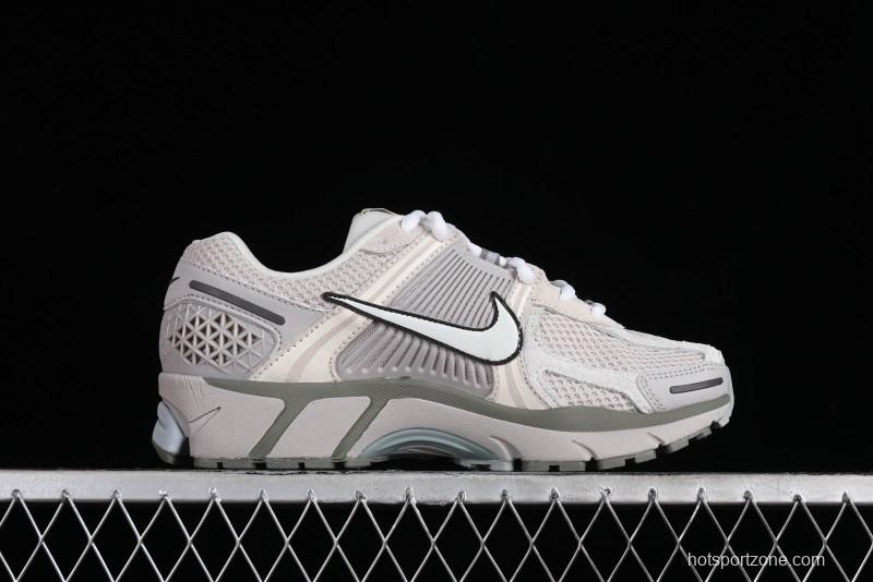 Nike Zoom Vomero 5 SP Classic Retro Casual Running Shoes - FZ3653-104