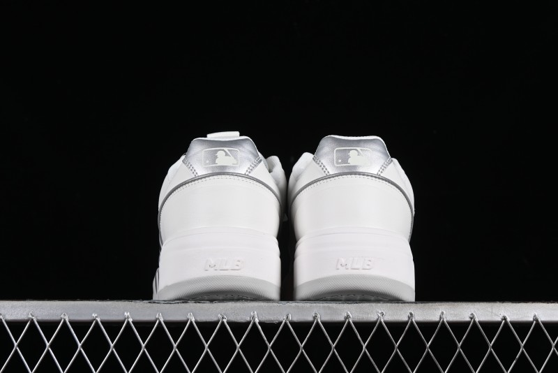 MLB Chunky Liner Basic New York Yankees Height-Increasing Thick-Sole Casual Sneakers - 3ASXCLB3N50SIS