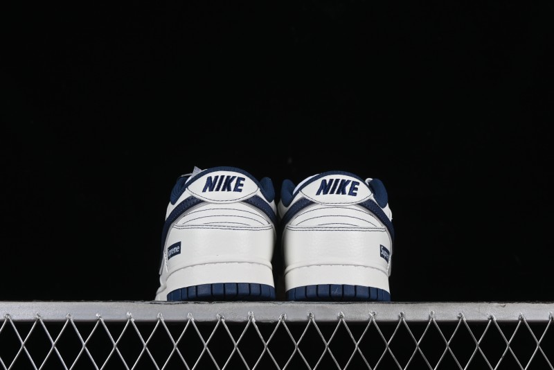 Nike Supreme x SB Dunk Low Collaboration Dark Blue Colorway Low-Top Casual Skate Shoes - RM2308-238