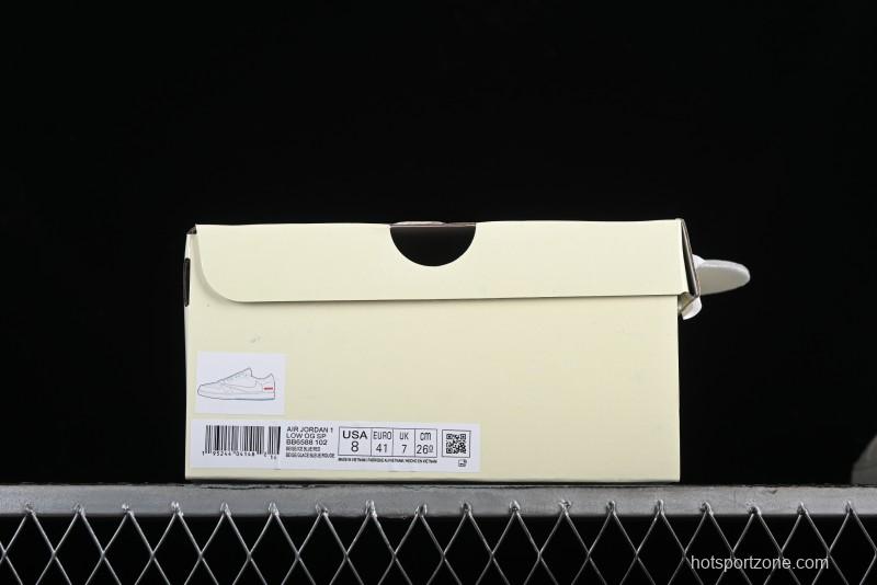 Nike SB Dunk Low Supreme Anniversary Edition Customized Low-Top Casual Sneakers in Off-White and Blue - BB6588-102