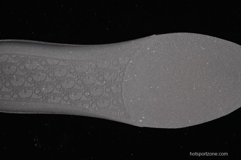 Dior B30 Sneakers with Reflective CD30 Logo and Lightweight Rubber Sole - CD30