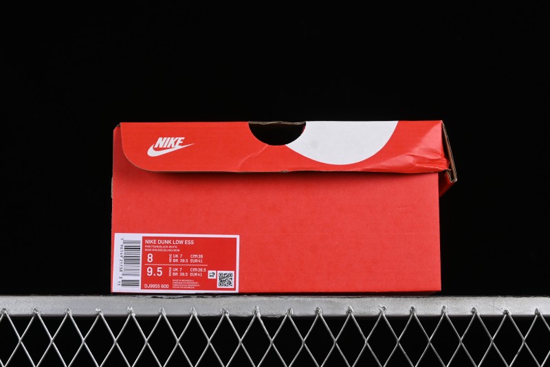 Nike Dunk Low SB Pink Black Casual Skate Shoes - DJ9955-600