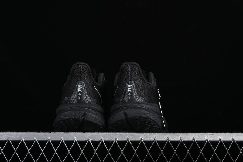 HOKA ONE ONE MACH 6 Flagship Racing Shoes with Carbon Plate Technology and Asymmetric Design - 114791 BLACK