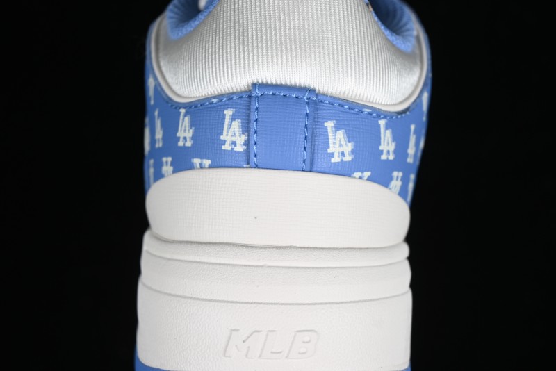 MLB NY Yankees Chunky Liner Lightweight Platform Sneakers with 6cm Height Increase - 3ASXLM13N07CBL