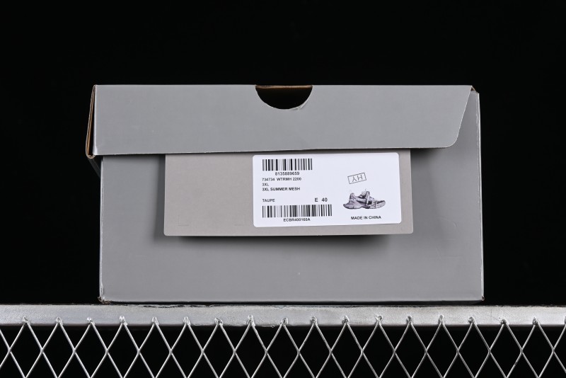 Balenciaga Phantom Sneaker Outdoor Running Shoes with Transparent Heel Strap - WTRMH2200