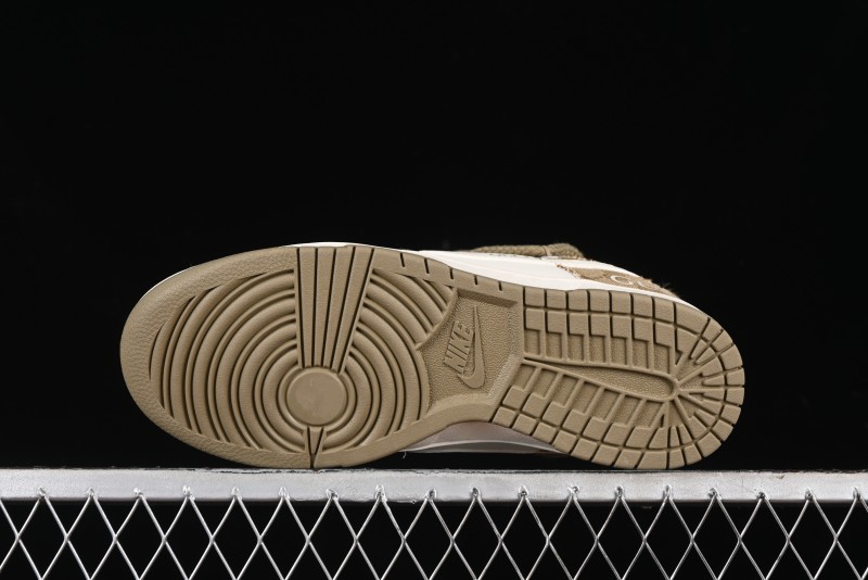 Nike SB Dunk Low Gucci Collaboration - Yellow Denim with Subtle Pattern and White Swoosh Anniversary High-End Custom Low-Top Casual Sneakers - SJ2068-273