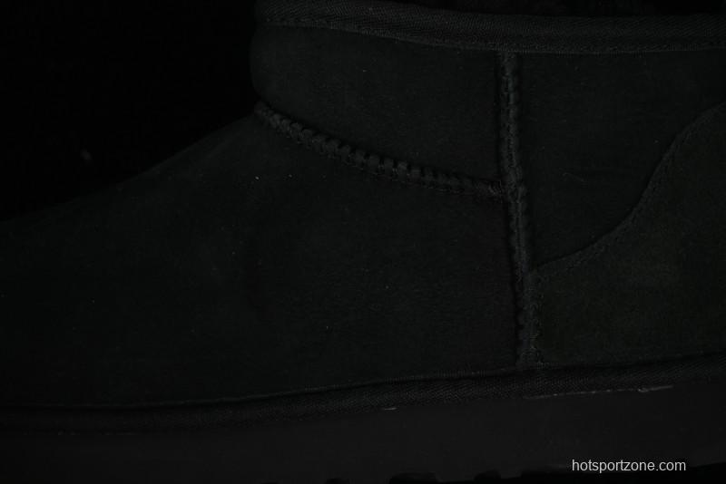 UGG Classic Ultra Mini Short Boots with Genuine Australian Sheepskin and TREADLITE Outsole - 1116109