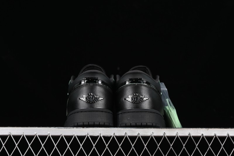 Nike Air Jordan 1 Low Black Cat Basketball Shoes - HM3690-001