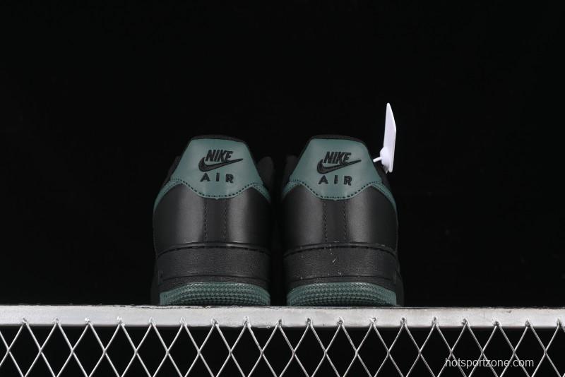 Nike Air Force 1 '07 Low Casual Sneakers with Full-Length Air Cushion - FJ4146-001