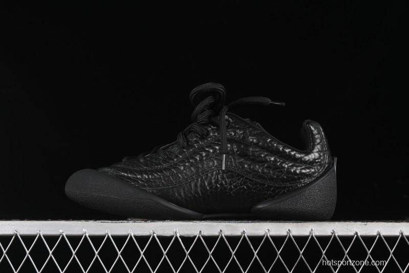 Alexander McQueen Flexion Retro Sneakers in Black with Diamond Grain Calfskin - 8.F6