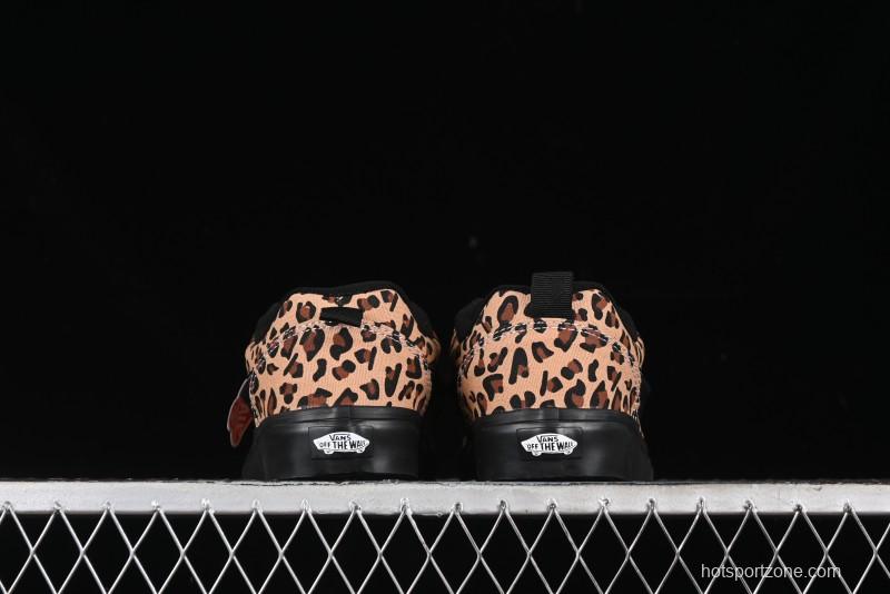 Vans Classics Knu Skool Retro Sneakers with Enlarged Toe and Thickened Trim - VN000CSQW3ZT188