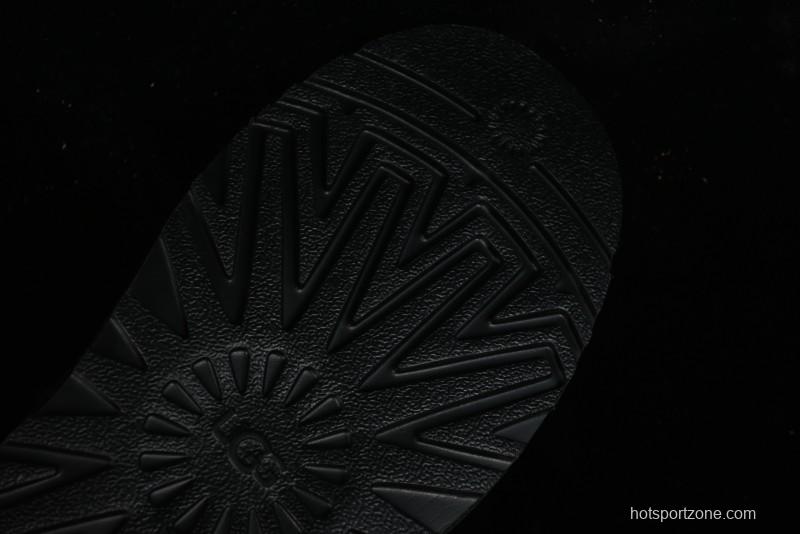 UGG Neumel Moc Ankle Boots in Suede with Shearling Lining - 1153631