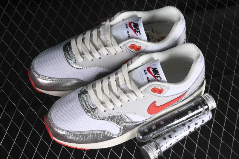 Nike Air Max 1 Retro Running Shoes with Half-Sole Air Cushion - HF7746-100