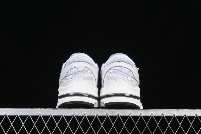 New Balance 1000 Series Retro Dad Style Low Top Casual Running Shoes - M1000JB