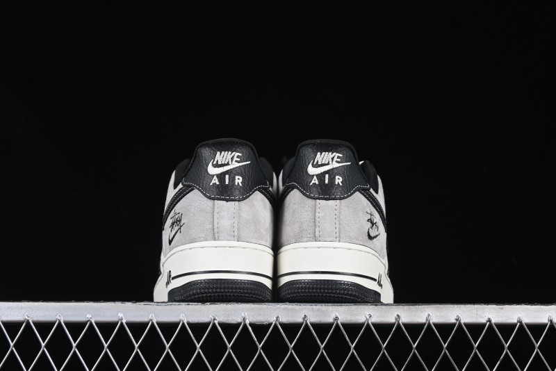 Nike Air Force 1 '07 Low Stussy Collaboration Black Leather Low-Top Casual Sneakers - CH6336-518