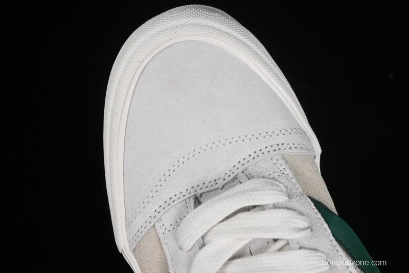 Vans Classics Knu Skool Retro Sneakers with Enlarged Toe and Thickened Tongue - VN009QCBDS