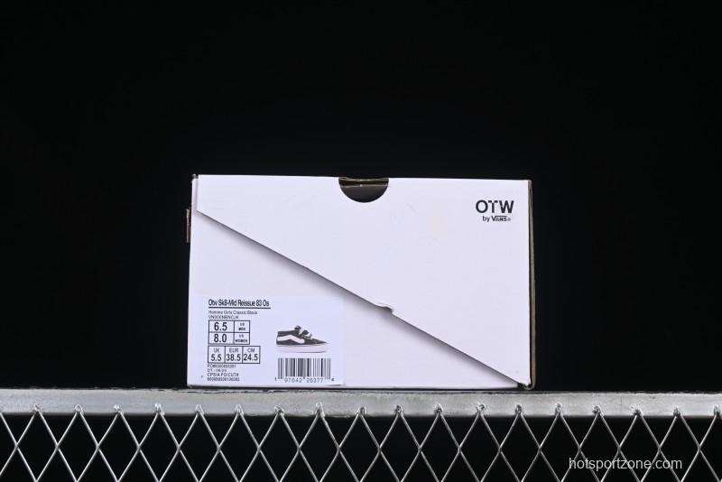 Vans HommeGirls x Vans Sk8-Mid Fashion Casual Mid-Top Canvas Sneakers with Bold Side Stripes - VN000NBNCJK