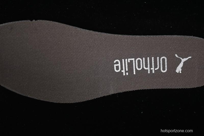 Puma Speedcat Lifestyle Low-Top Sneakers for Racing Enthusiasts - 404385-01