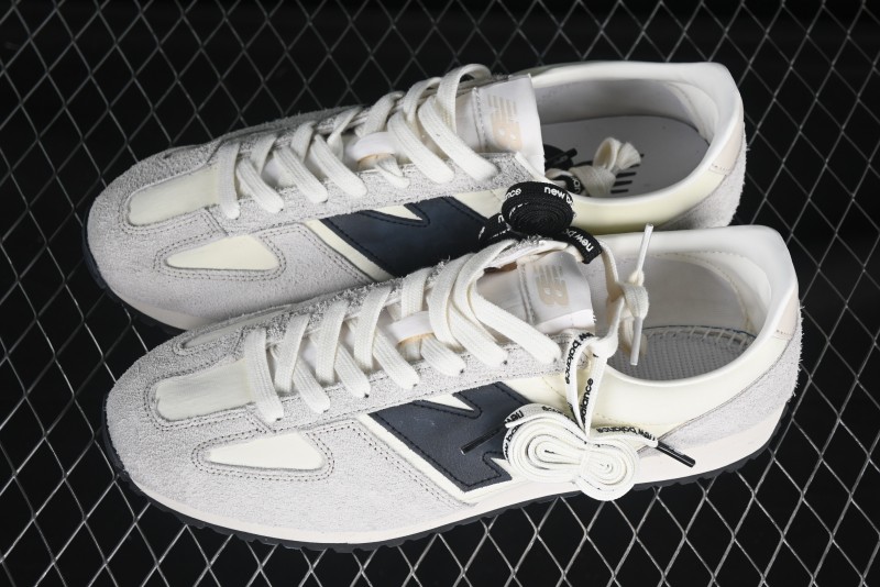 New Balance NB471 Series Fabric and Leather Casual Lifestyle Shoes - U471AM