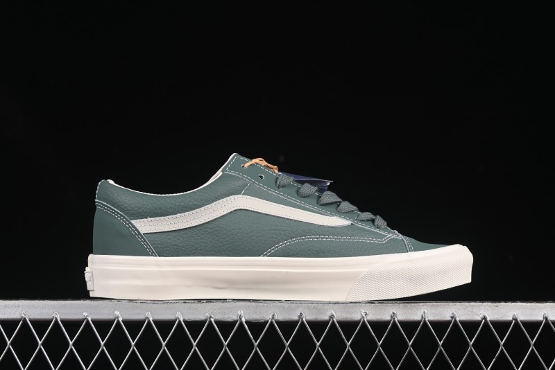 Vans Old Skool 36 Low-Top Retro Skate Shoes - VN000D57FRS