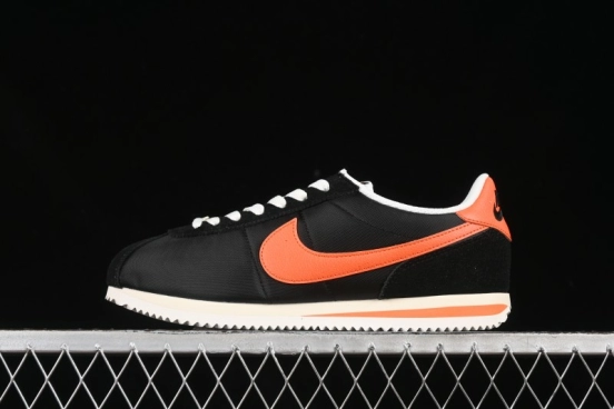 Nike Classic Cortez Leather Retro Running Shoes - HF0263-003