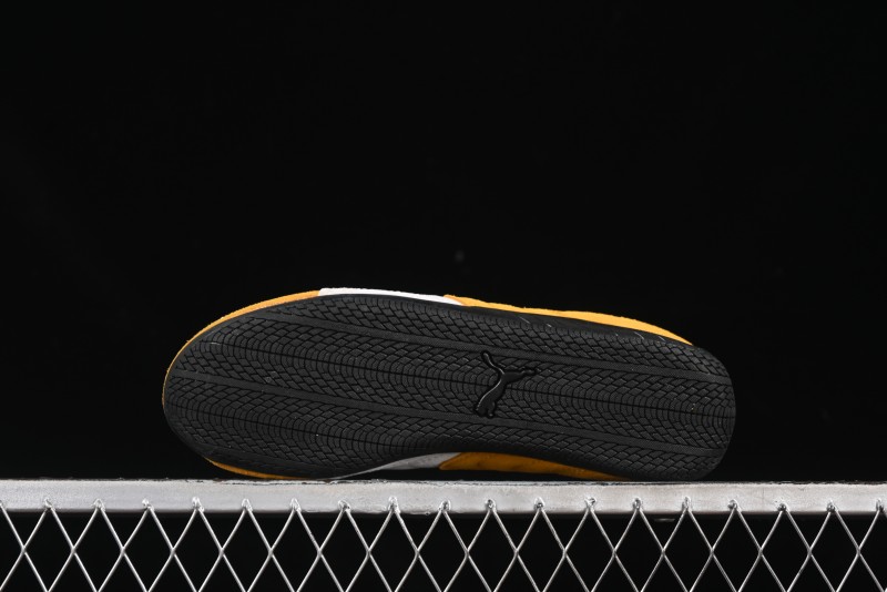 Puma Speedcat Lifestyle Low-Top Sneakers for Racing Enthusiasts - 398846-06