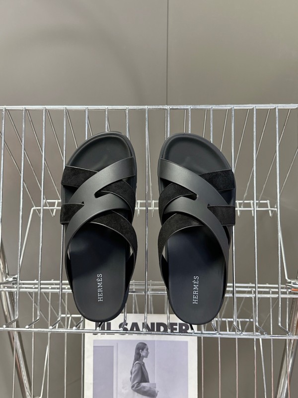 2025 Slippers Hermès Black Leather Slippers