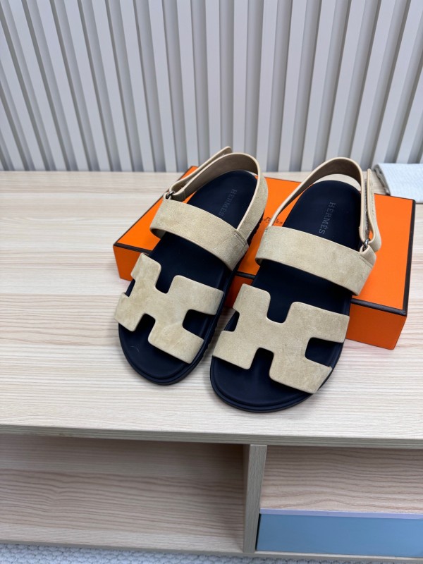 2025 Slippers Hermès Beige Black Suede Leather Sandals