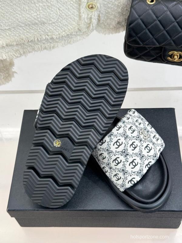 2025 Slippers Chanel Black White Nylon Slippers