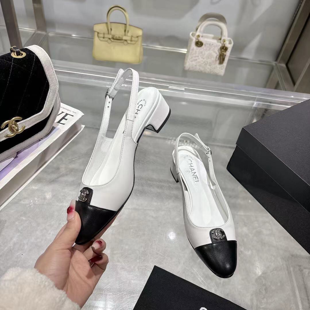 2025 Women Chanel White Black Leather Slingback Heels LY00300