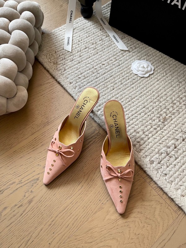 2025 Women Chanel Pink Suede Mules