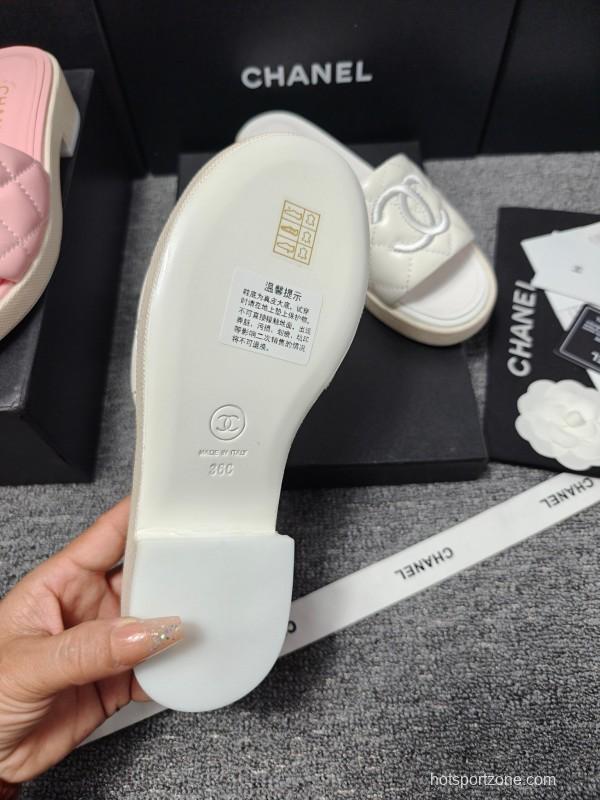 2025 Women Chanel White Leather Slippers