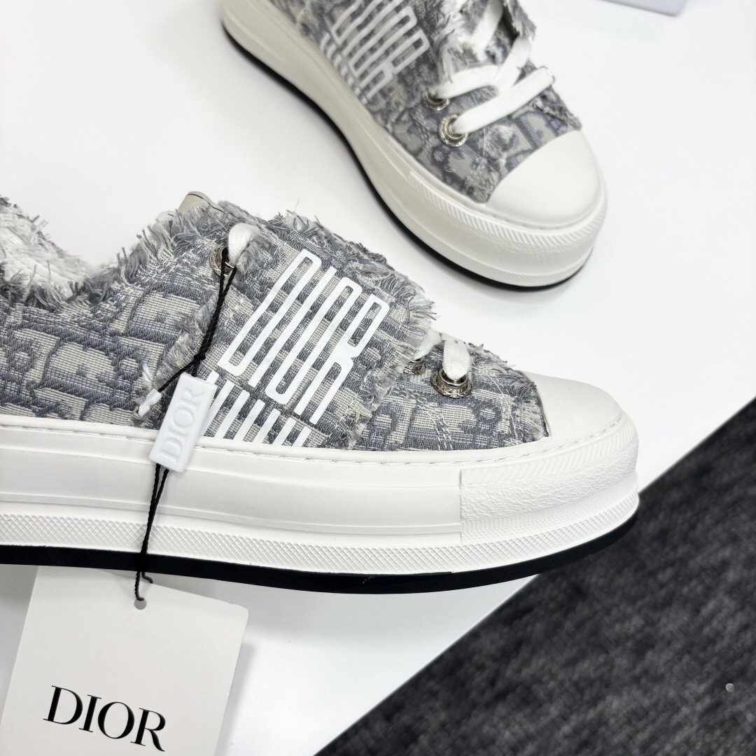 2025 Women Dior Grey Canvas Fur Sneaker LY00300