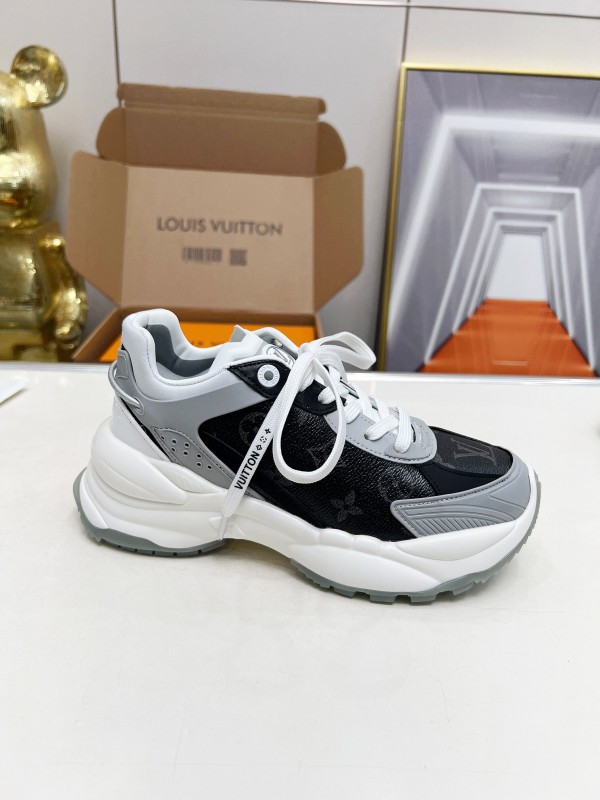 2025 Unisex Louis Vuitton Black White Leather Mesh Sneakers LY00340