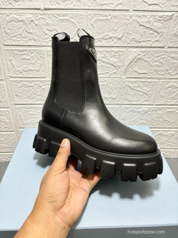 2024 Women Prada Black Leather Chelsea Boots MJ00380