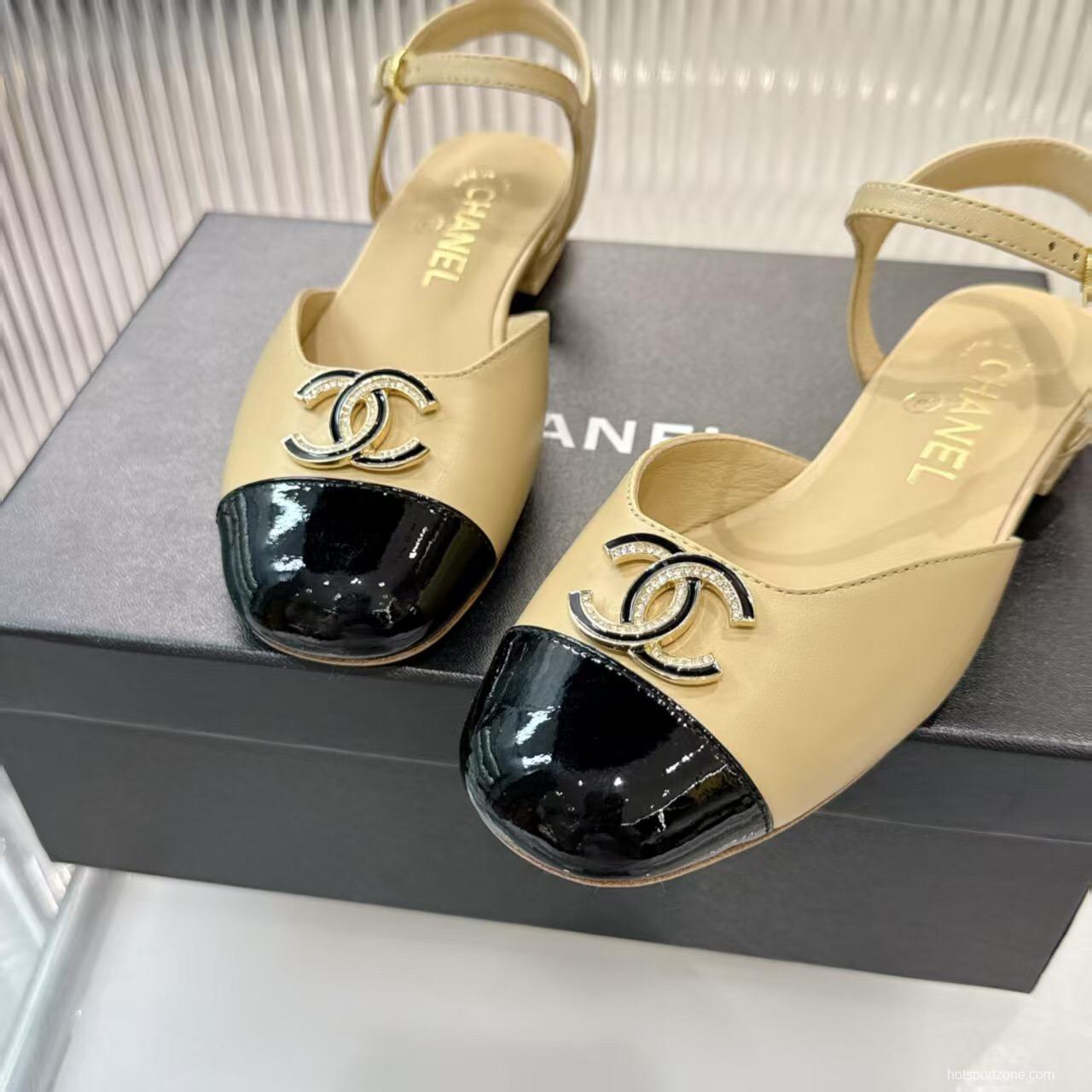 2025 Women Chanel Beige Black Leather Slingback Flat Sandals LY00260